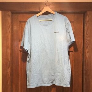 Men’s Patagonia tshirt